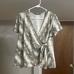 SNAKE SKIN WRAPPED TOP 🐍🐍🐍